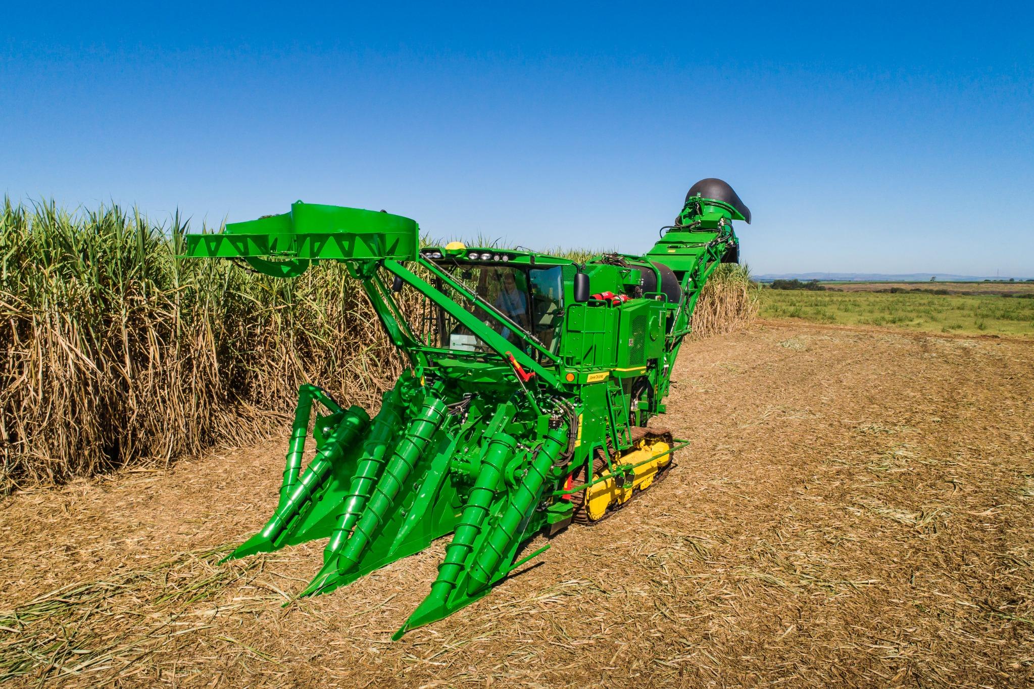 COLHEDORA DE CANA CH950 OPERAÇÃO E AJUSTES